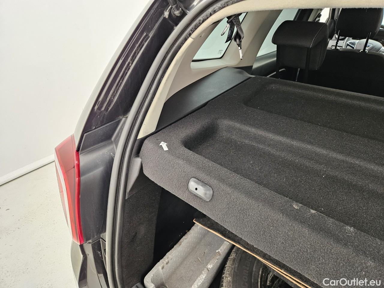  Dacia  Duster 1.5 Blue dCi 115CP Comfort 4WD #60