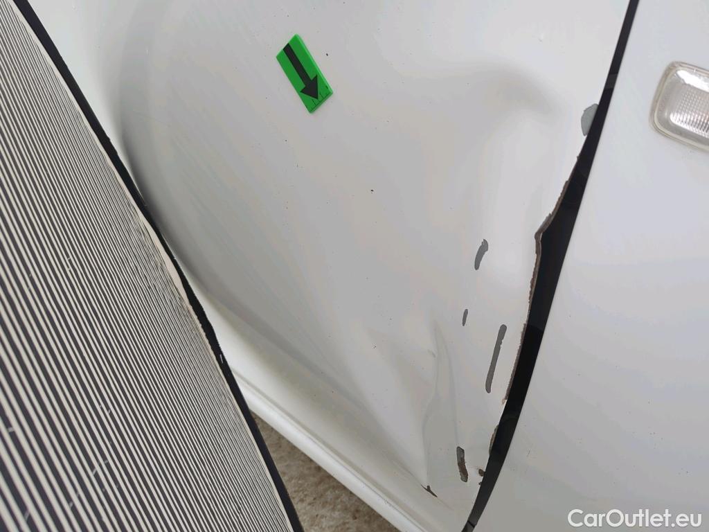  Dacia  Logan 1.5 Blue dCi 95CP Laureate #18