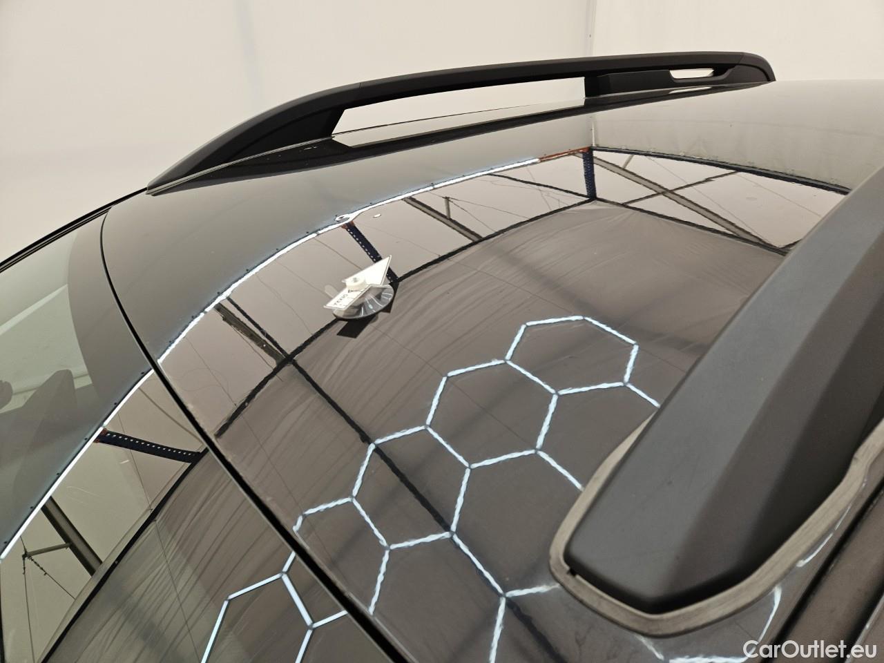  Dacia  Duster 1.5 Blue dCi 115CP Comfort 4WD #46