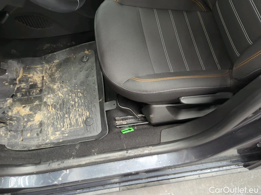  Dacia  Sandero 1.0 TCe 90CP Stepway Comfort #1