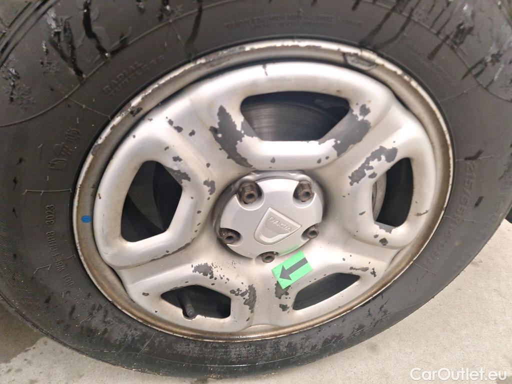  Dacia  Duster 1.5 Blue dCi 115CP Comfort 4WD #15