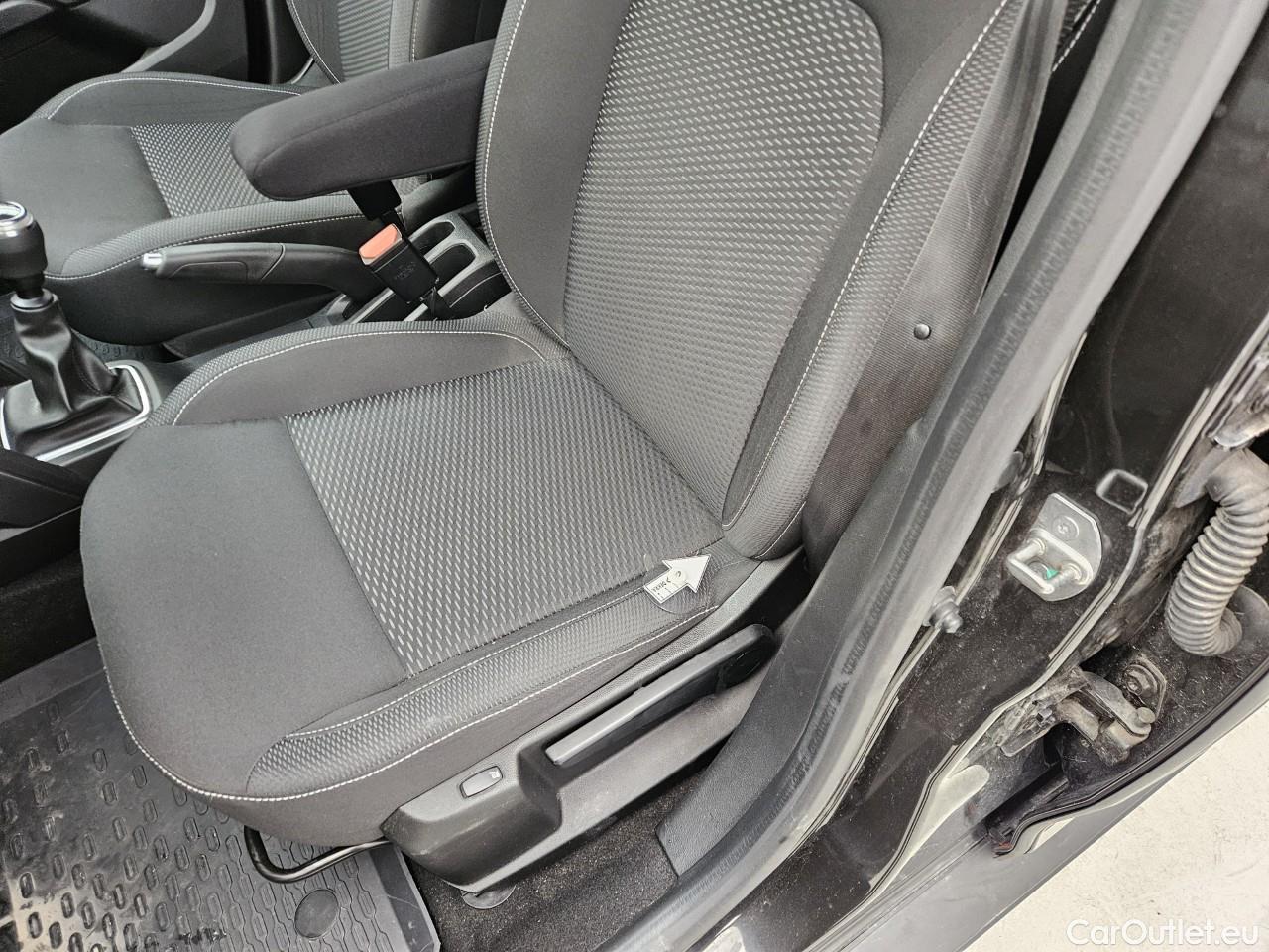  Dacia  Duster 1.5 Blue dCi 115CP Comfort 4WD #50