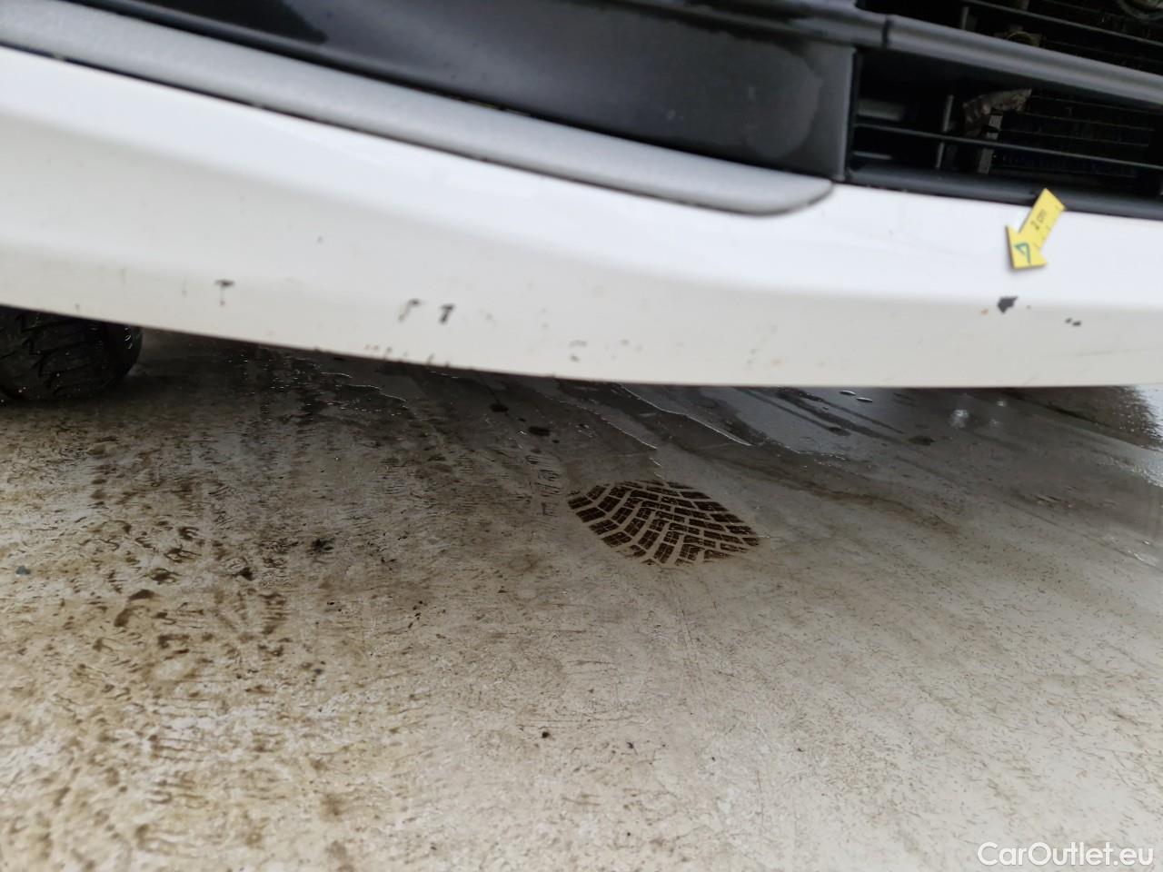  Citroen  C4 1.5 BlueHDi 100 Feel #6