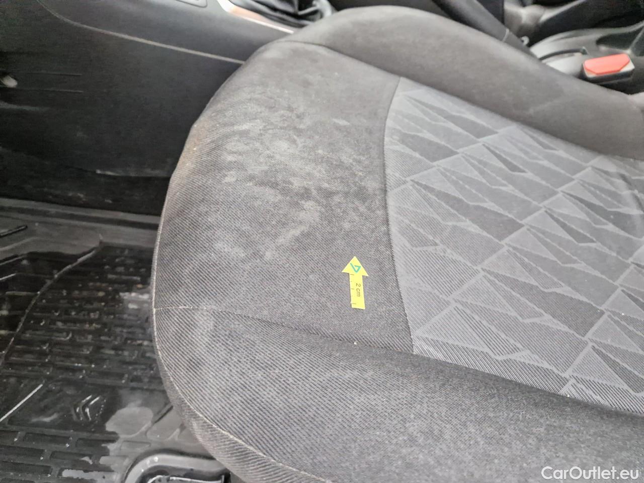  Citroen  C4 1.5 BlueHDi 100 Feel #34