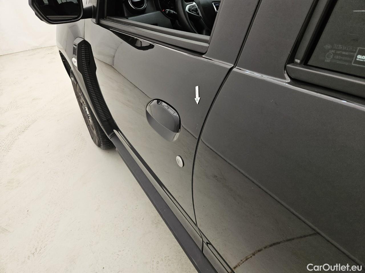  Dacia  Duster 1.5 Blue dCi 115CP Comfort 4WD #3