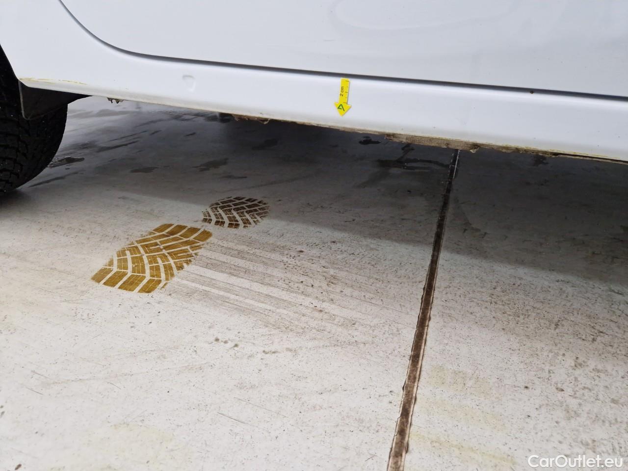  Dacia  Logan 1.0 TCe 90CP Comfort MT6 #17