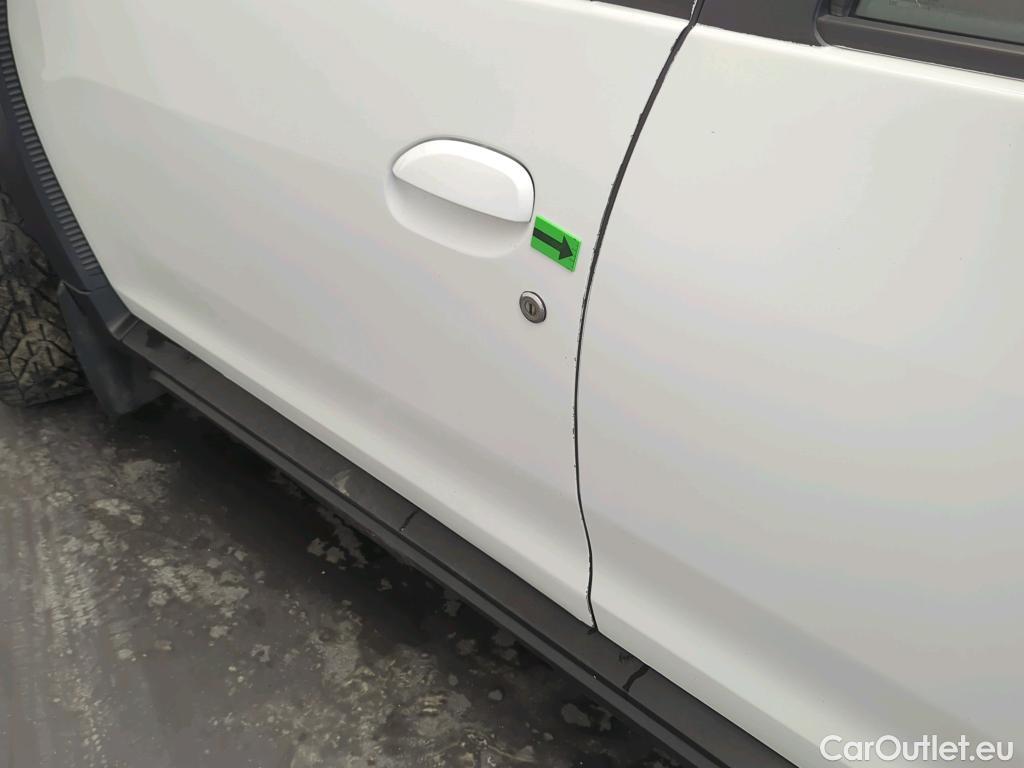  Dacia  Duster 1.5 Blue dCi 115CP Comfort 4WD #9