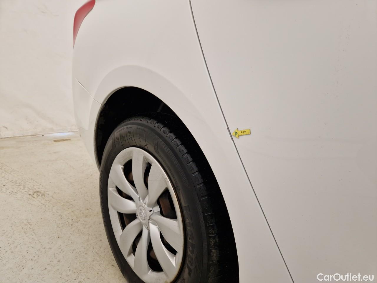  Citroen  C4 1.5 BlueHDi 100 Feel #24