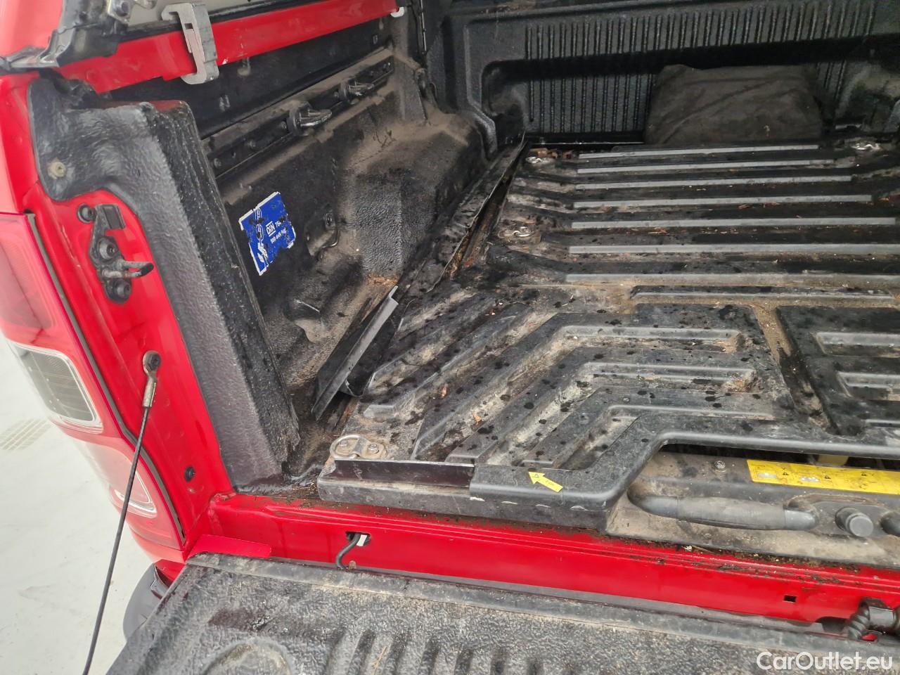  Ford  Ranger 2.0 EcoBlue 213CP D/Cab Limited Auto 4WD #47