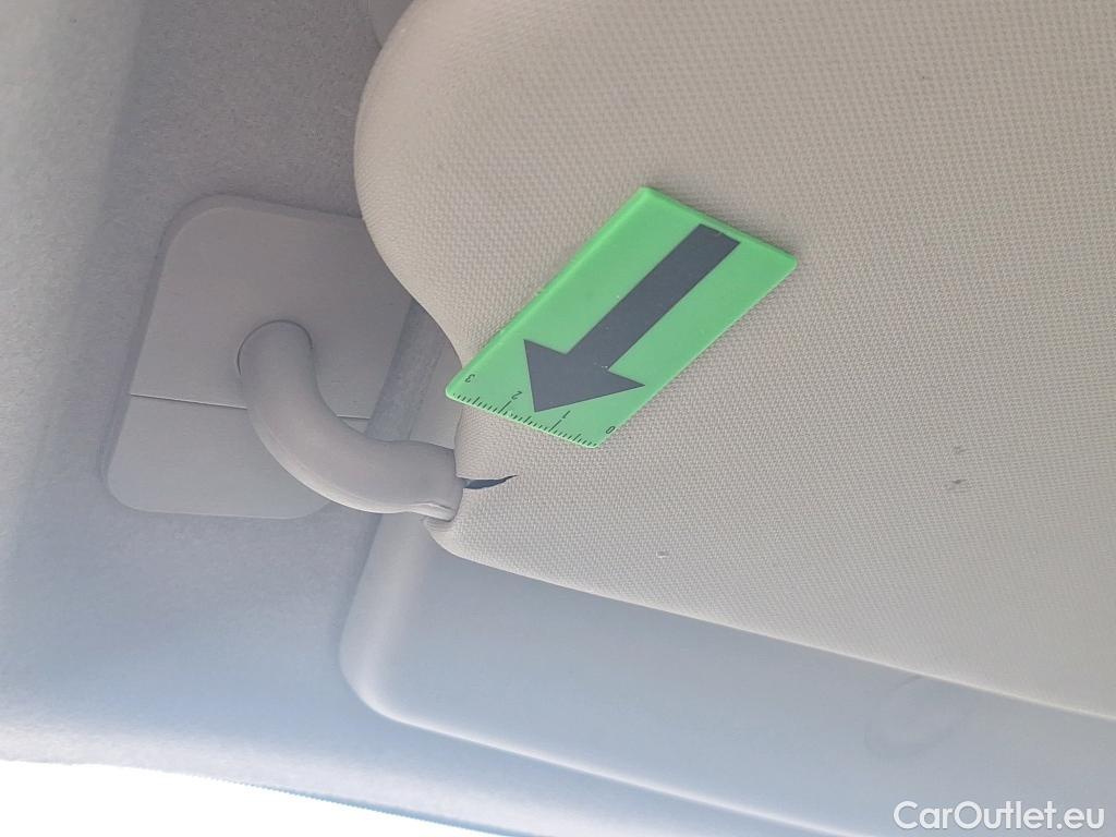  Ford  Transit 2.0L EcoBlue 170CP 350 L3H1 Trend FWD #6