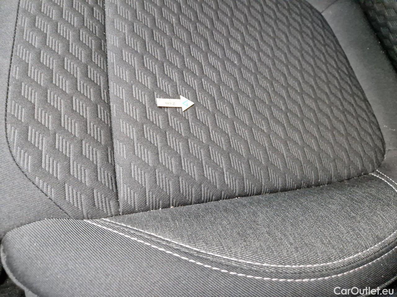  Ford  Puma 1.0 EcoBoost mHEV 125CP Titanium #37