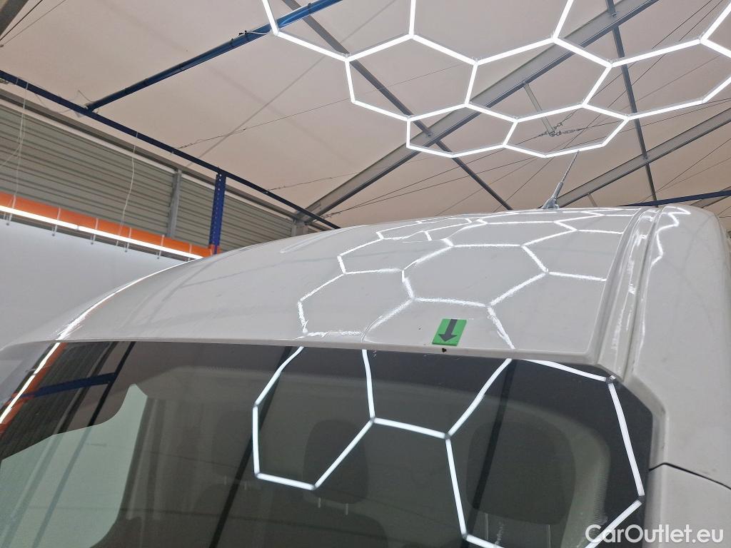  Ford  Transit 2.0L EcoBlue 350 L3H2 130PS Trend RWD #19