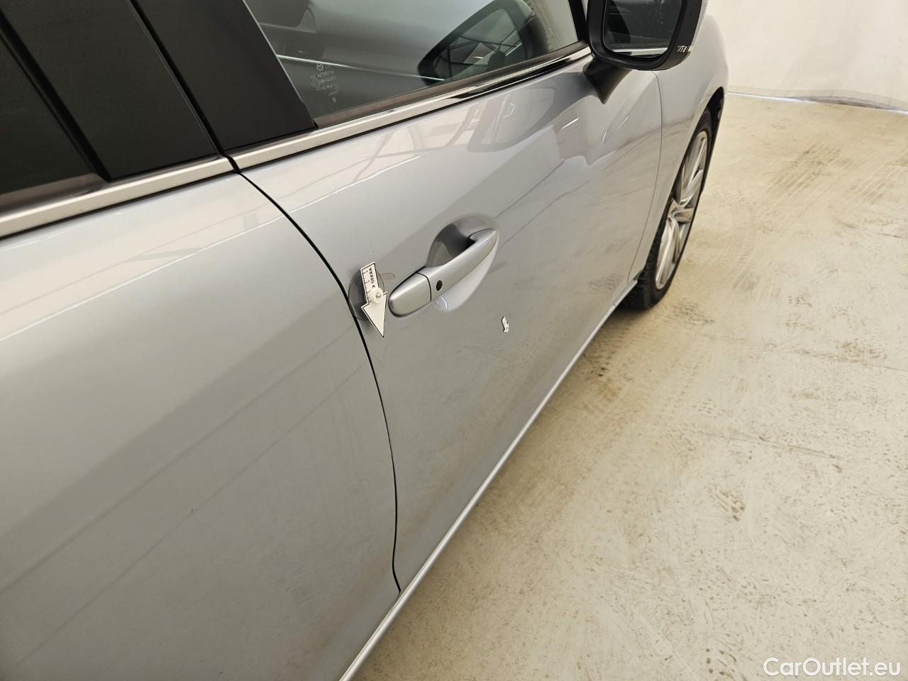  Mazda  6 2.0 15CP Revolution #32