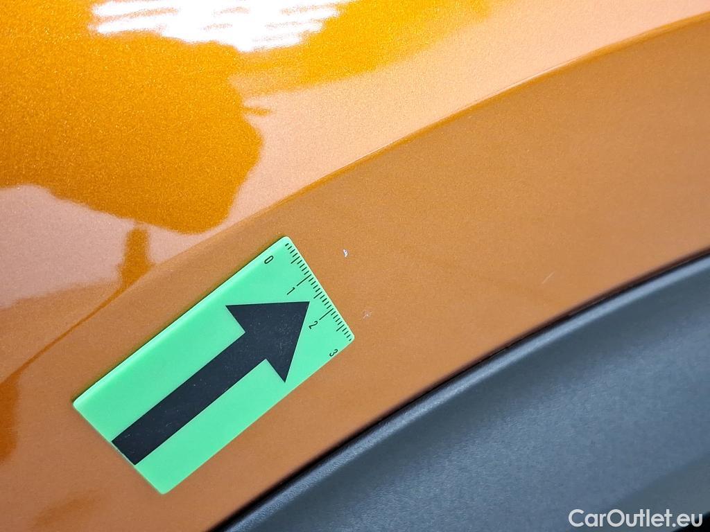  Peugeot  2008 1.2 PureTech 130CP Allure STT #12