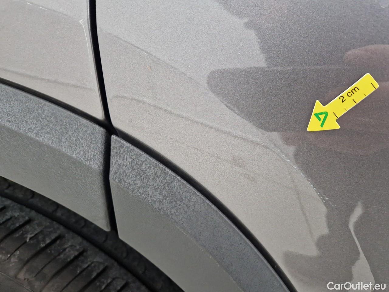  Mercedes  GLA  220 d 4MATIC #5