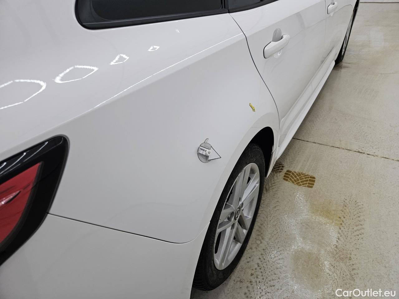  Toyota  Corolla 1.8 Hybrid Dynamic HSD TS E-CVT #25