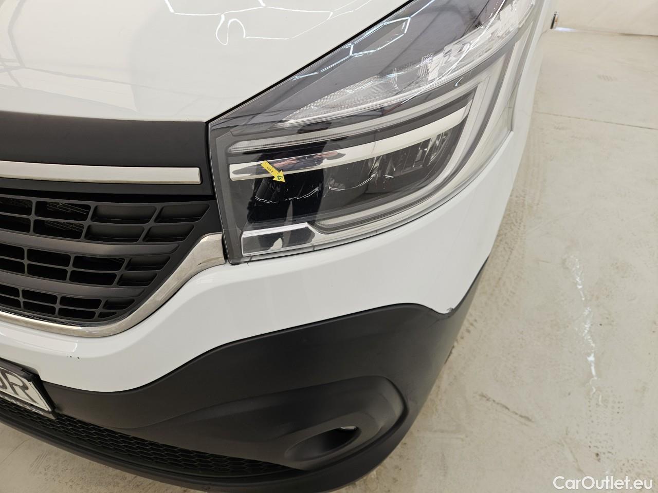  Renault  Trafic 2.0 Blue dCi 120CP Authentique L2H1 #13