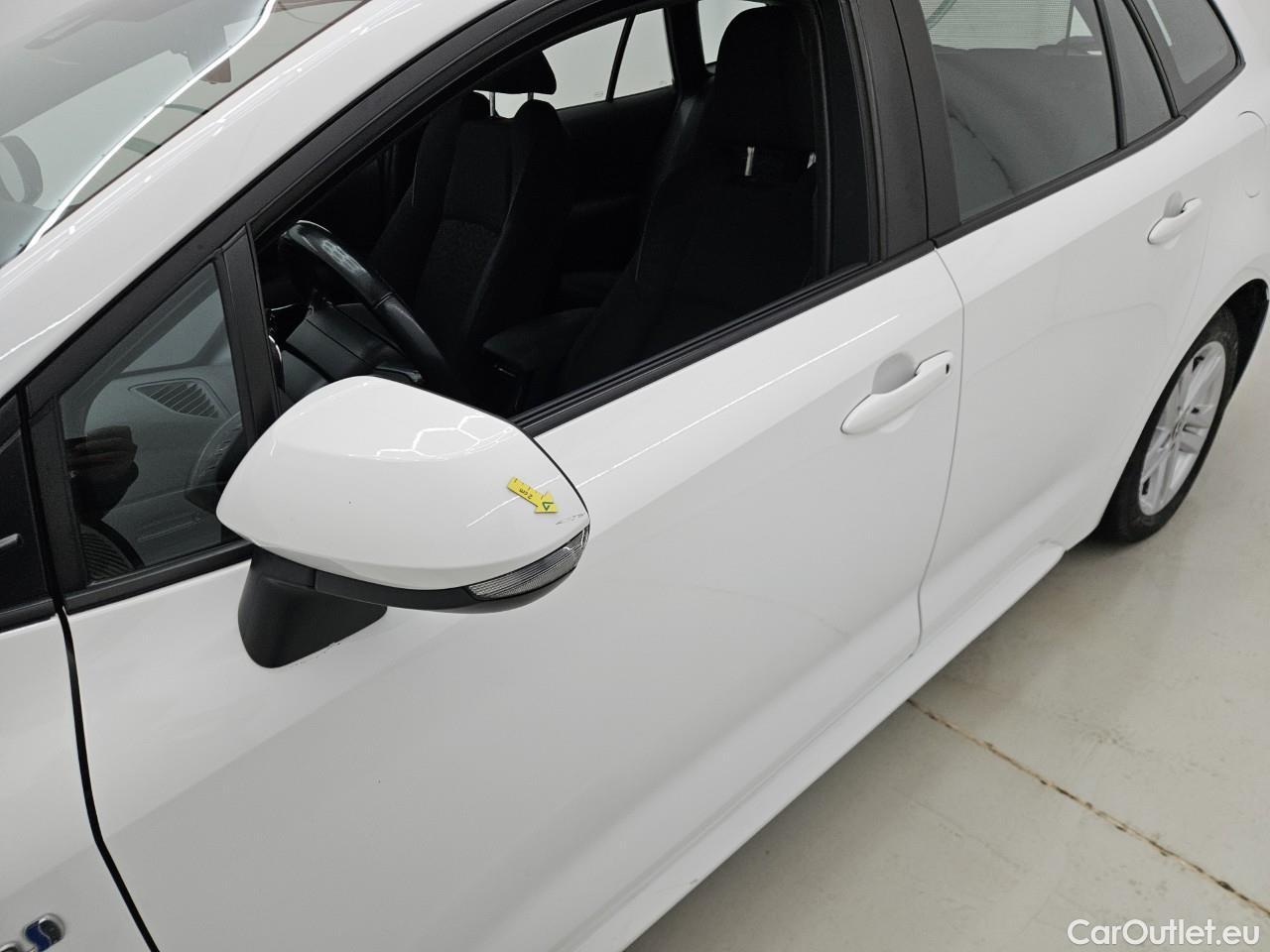  Toyota  Corolla 1.8 Hybrid Dynamic HSD TS E-CVT #9