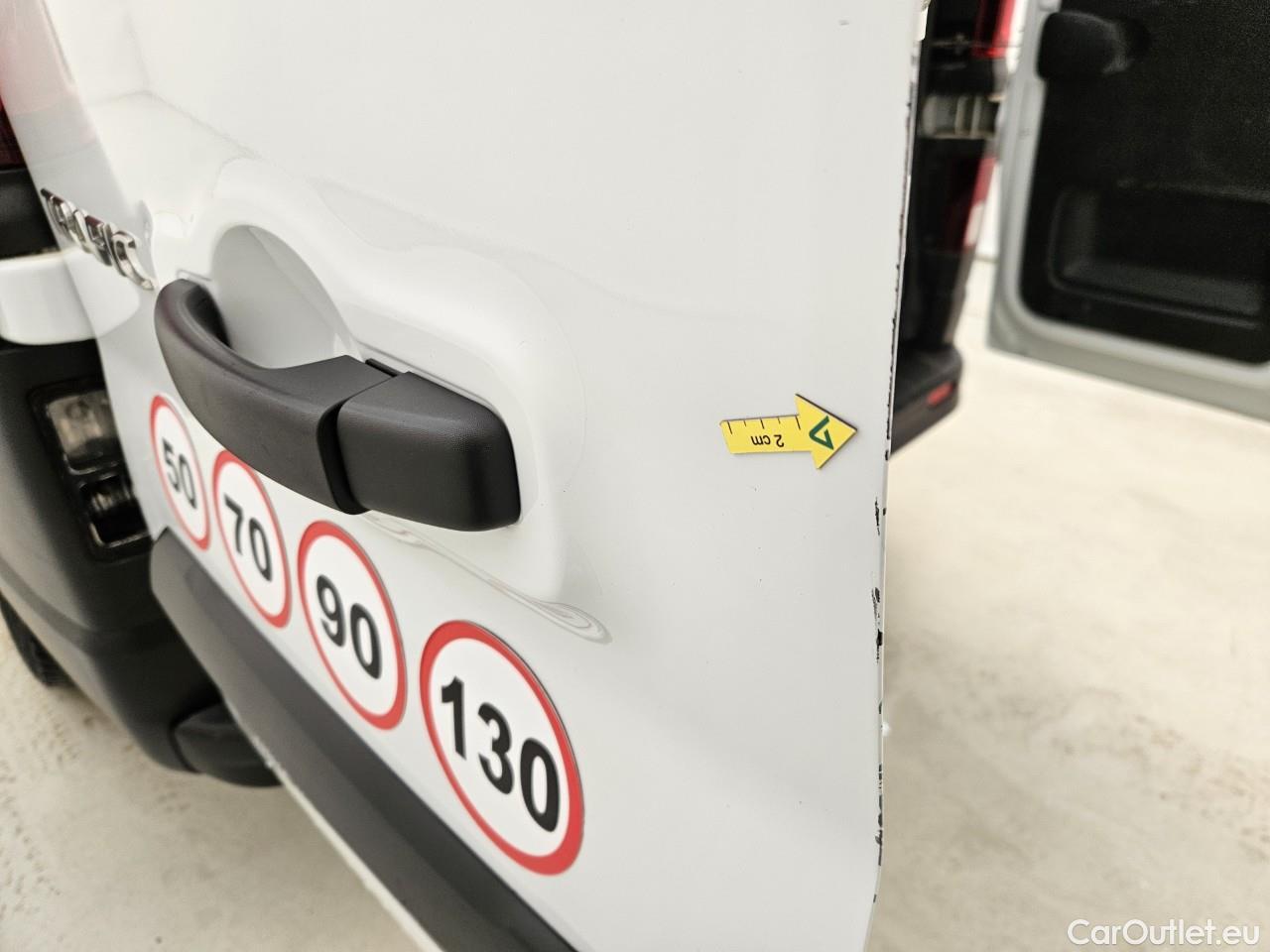  Renault  Trafic 2.0 Blue dCi 120CP Authentique L2H1 #55