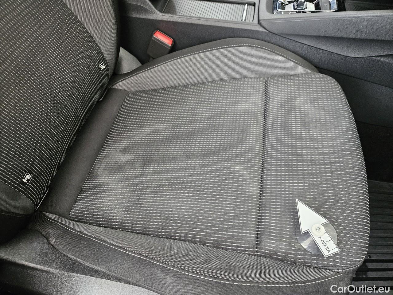  Skoda  Octavia 2.0 TDI 150CP Ambition DSG #47