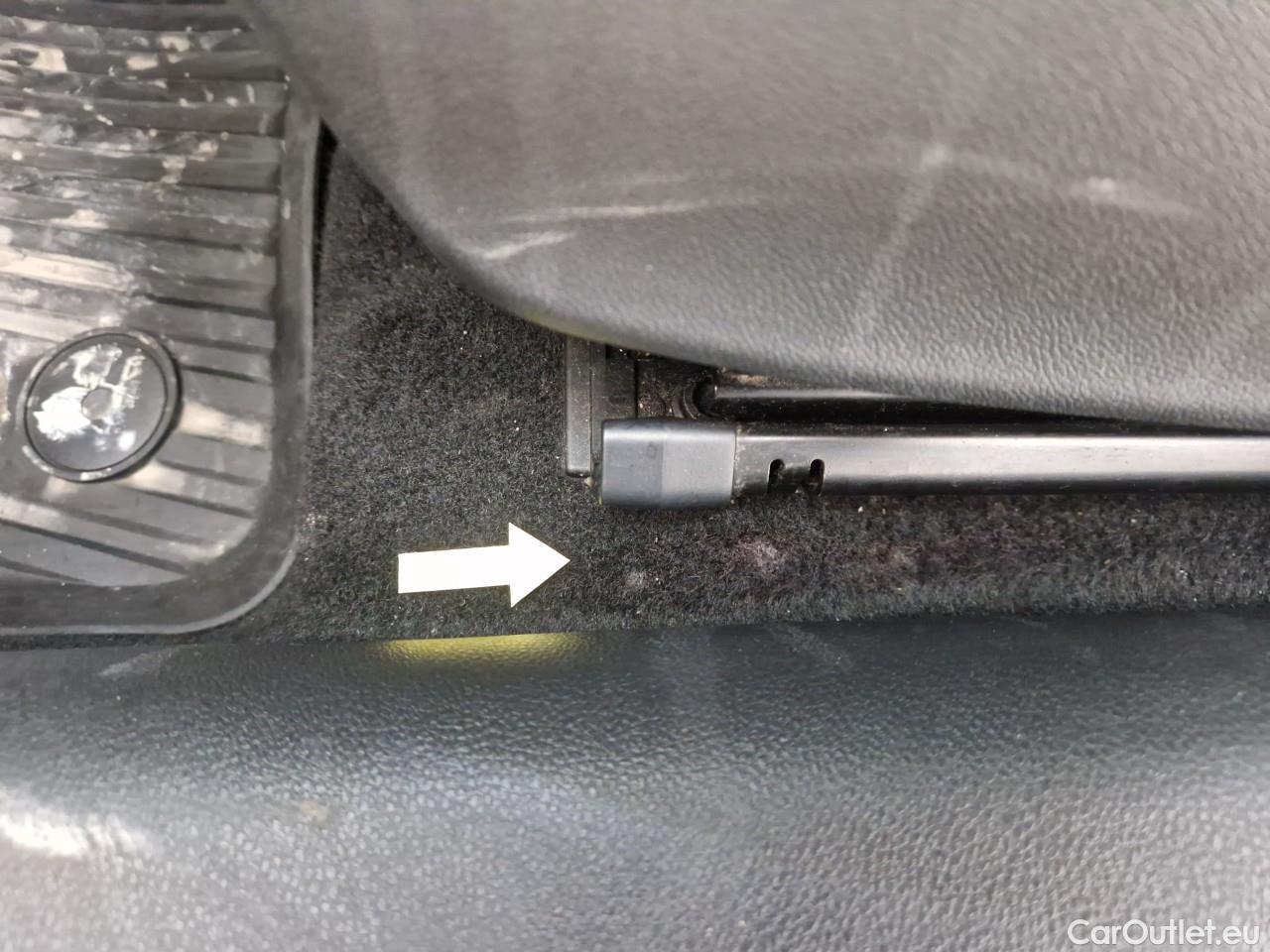  Skoda  Octavia 2.0 TDI 150CP Ambition DSG #50