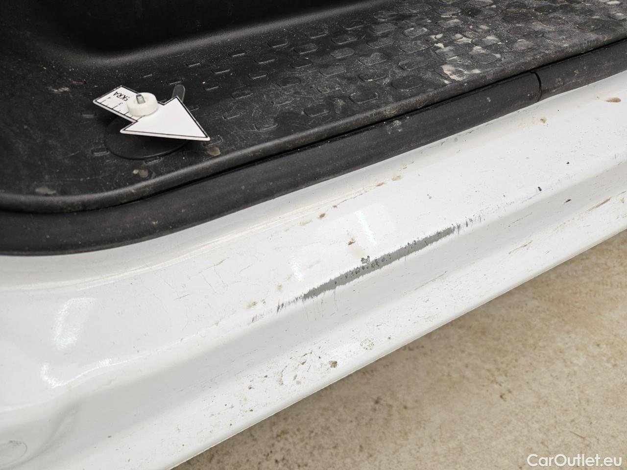  Renault  Trafic 2.0 Blue dCi 120CP Authentique L2H1 #32