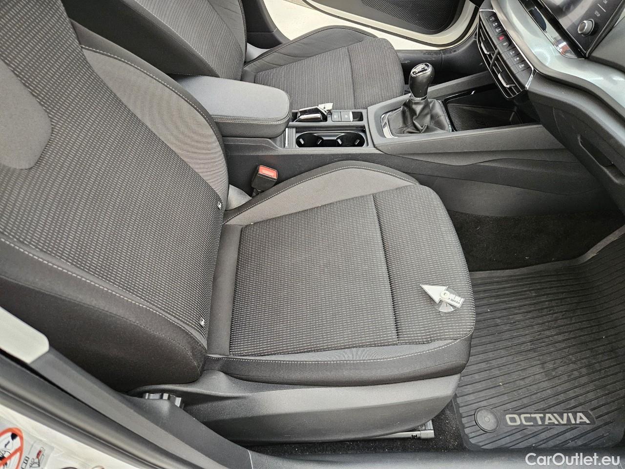  Skoda  Octavia 2.0 TDI 115CP Ambition #49