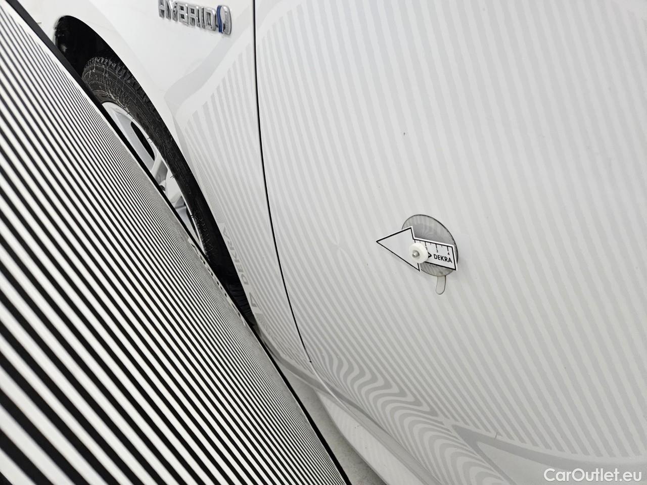  Toyota  Corolla 1.8 Hybrid Dynamic HSD TS E-CVT #4