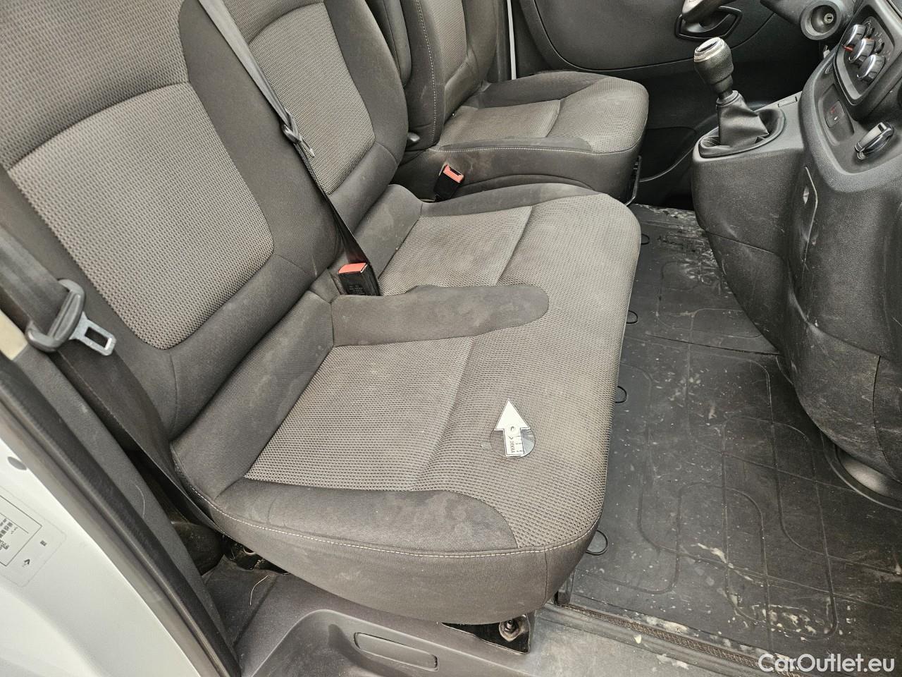  Renault  Trafic 2.0 Blue dCi 120CP Authentique L2H1 #75