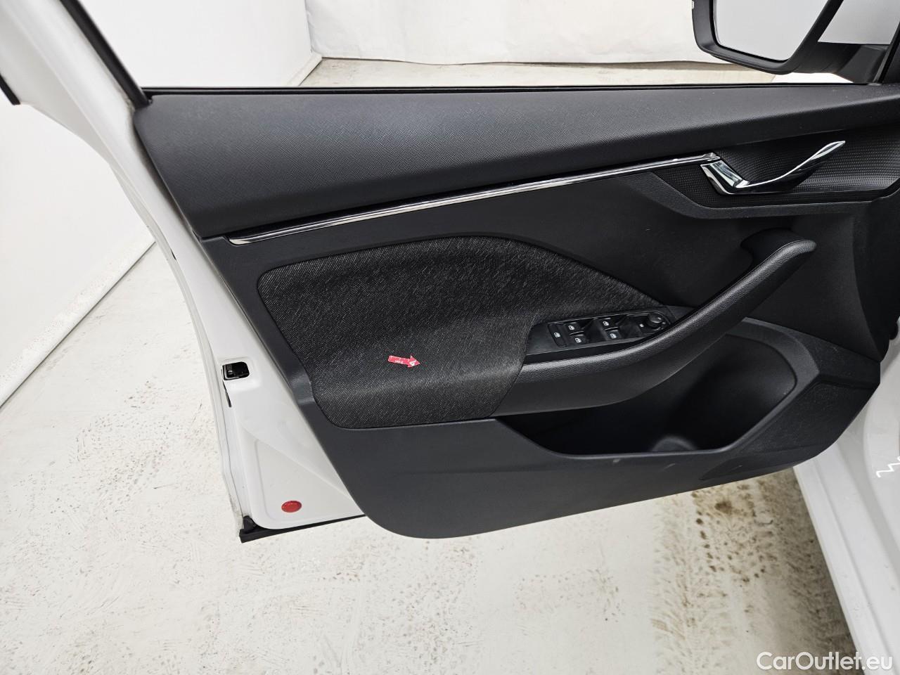  Skoda  Scala 1.0 TSI Style DSG #33