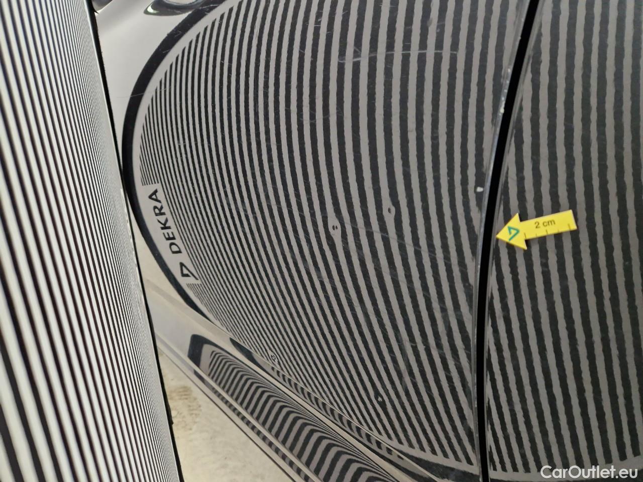  Volkswagen  Passat Comfortline 2.0 TDI DSG 150 CP #1