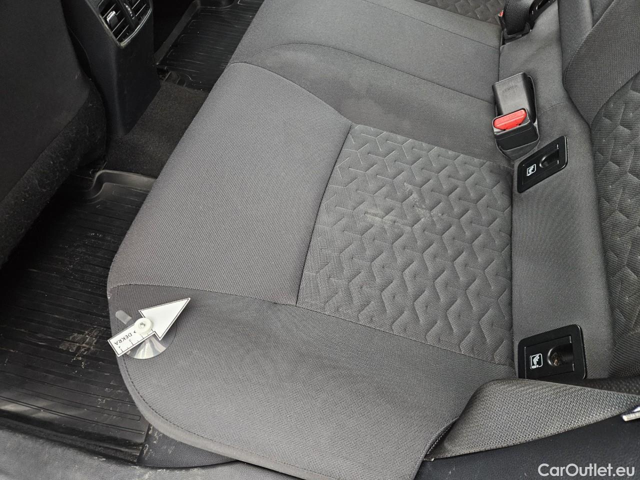  Toyota  Corolla 1.8 Hybrid Dynamic HSD TS E-CVT #53