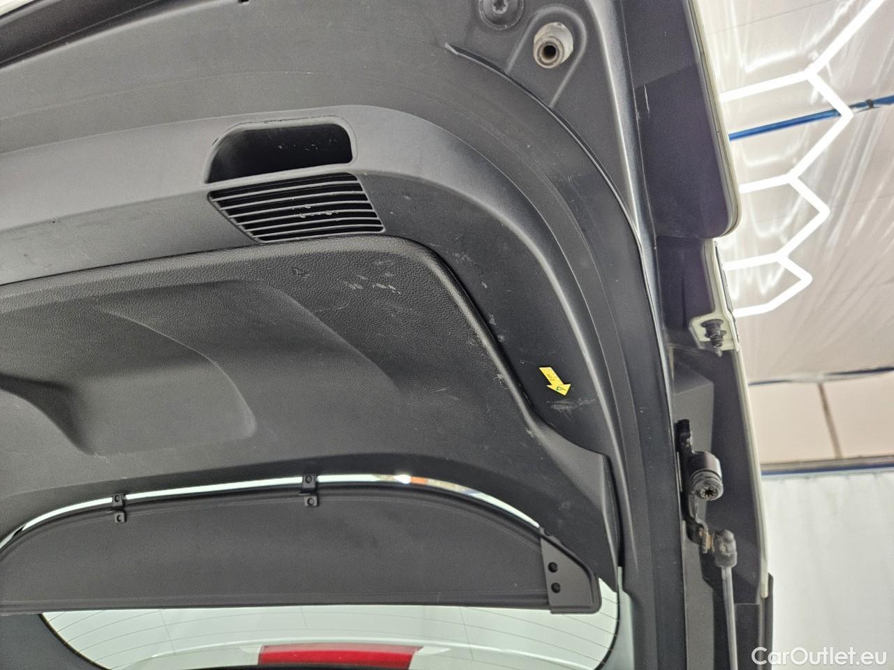  Toyota  Corolla 1.8 Hybrid Dynamic HSD TS E-CVT #62