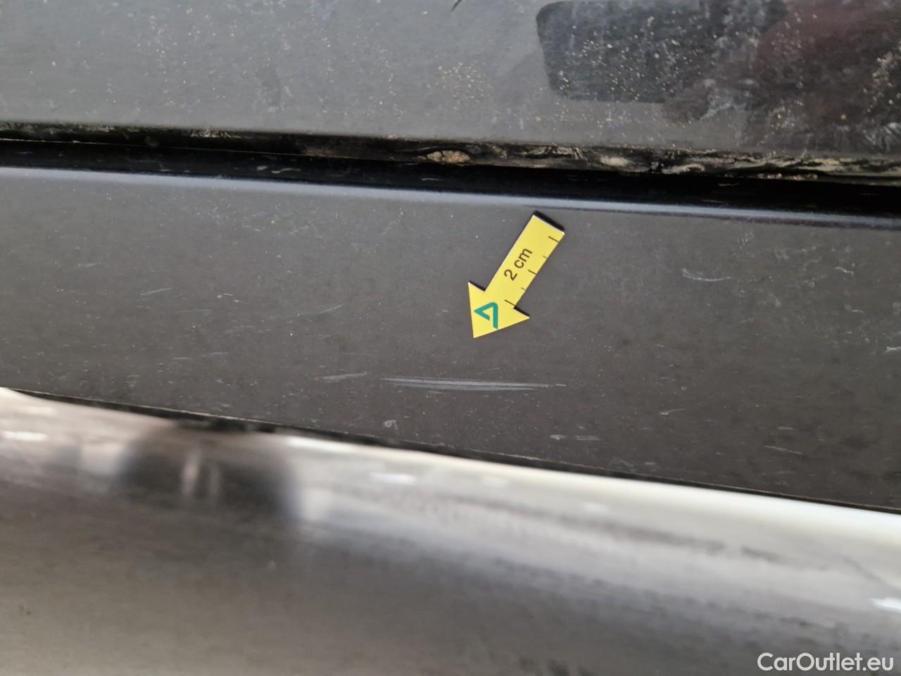  Volkswagen  Passat Comfortline 2.0 TDI DSG 150 CP #4