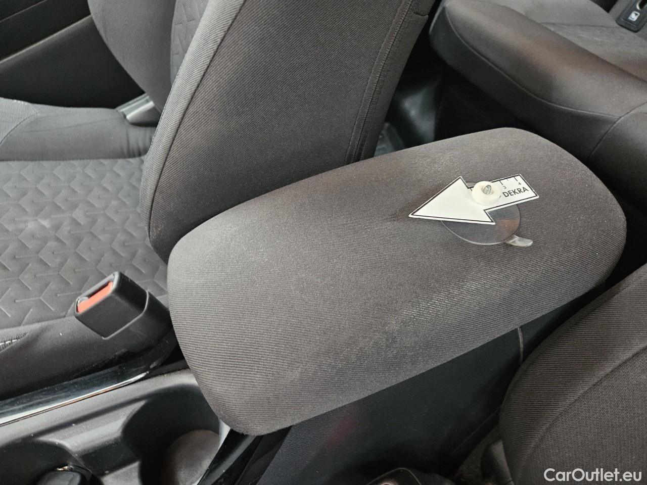  Toyota  Corolla 1.8 Hybrid Dynamic HSD TS E-CVT #47