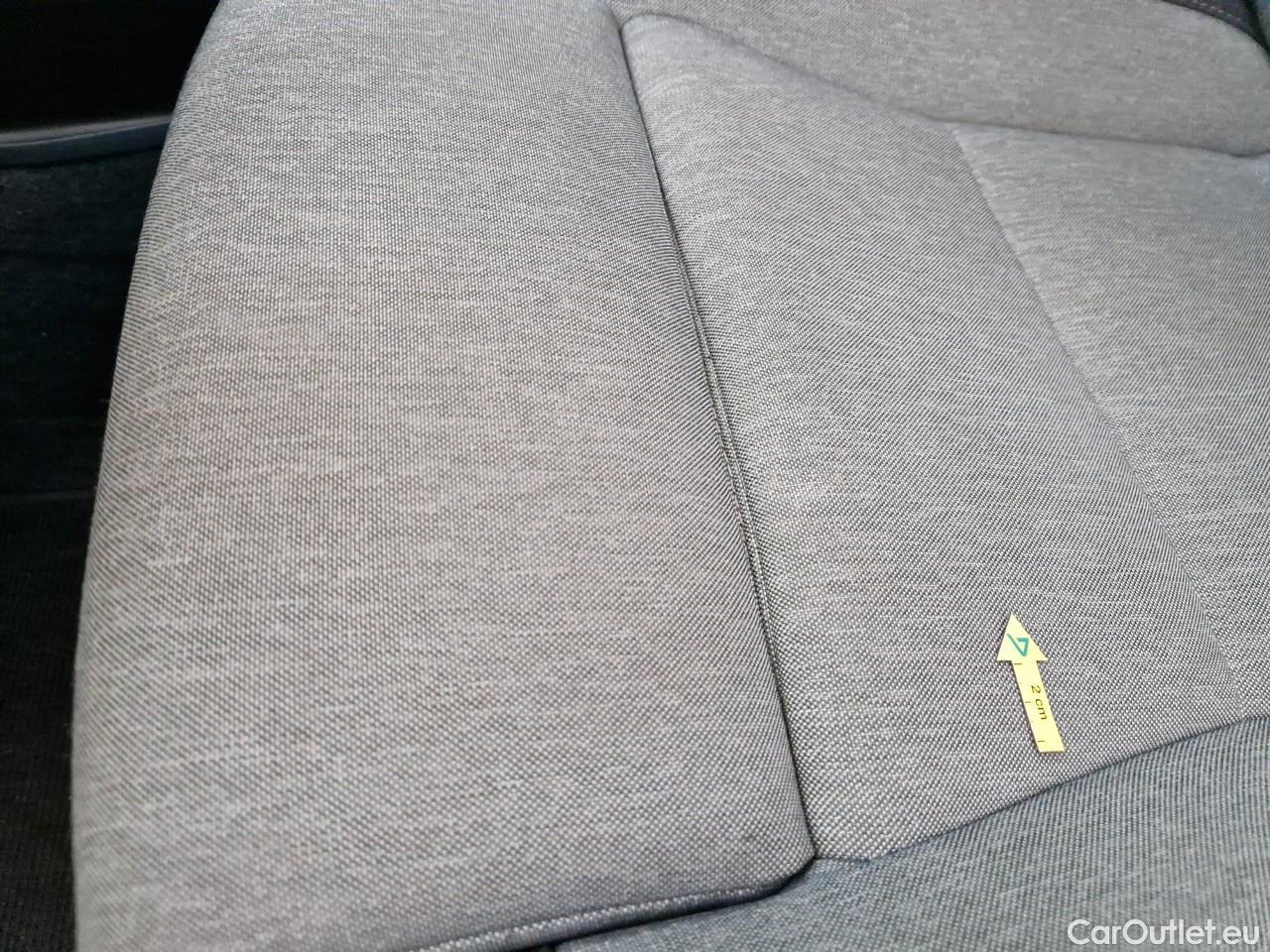  Volvo  XC 40 1.5 T5 PHEV Plus Dark Recharge DCT #18