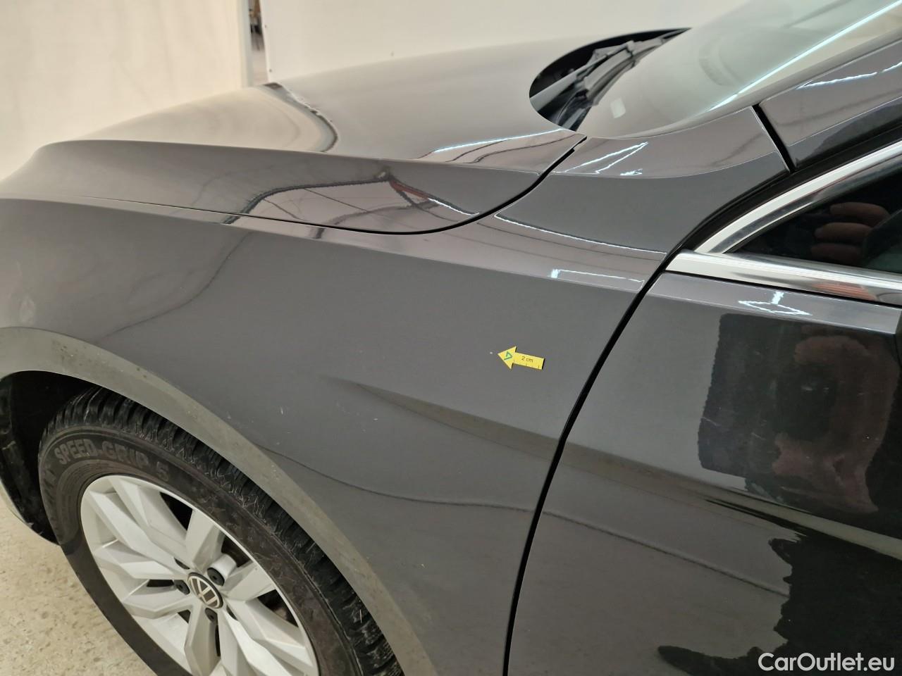  Volkswagen  Passat Comfortline 2.0 TDI DSG 150 CP #5