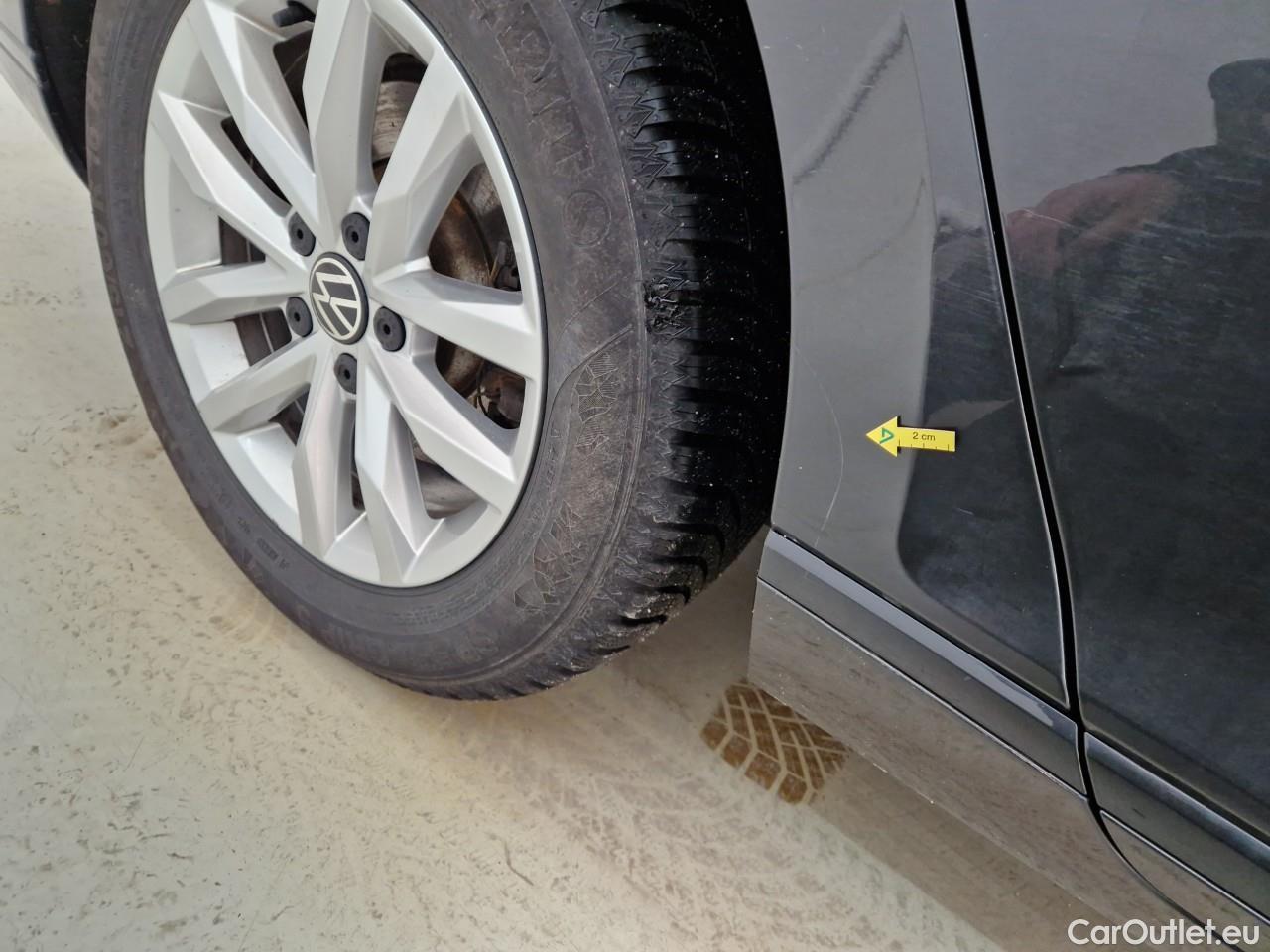  Volkswagen  Passat Comfortline 2.0 TDI DSG 150 CP #24