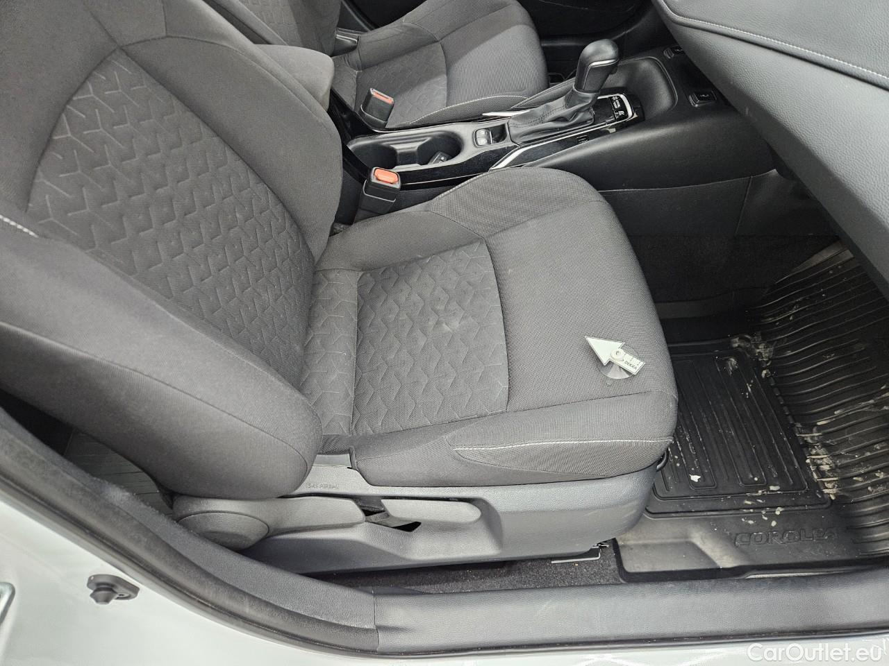  Toyota  Corolla 1.8 Hybrid Dynamic HSD TS E-CVT #52