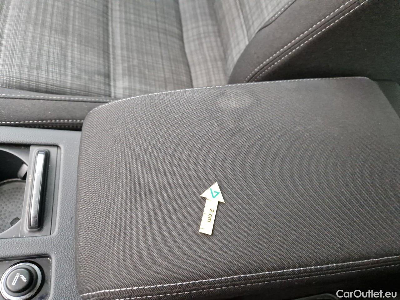  Volkswagen  Passat Comfortline 2.0 TDI DSG 150 CP #39