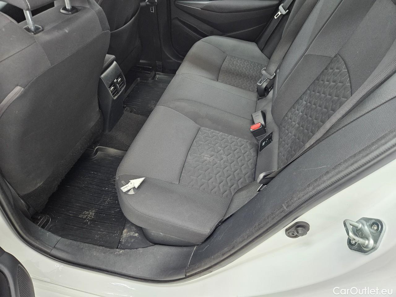  Toyota  Corolla 1.8 Hybrid Dynamic HSD TS E-CVT #54