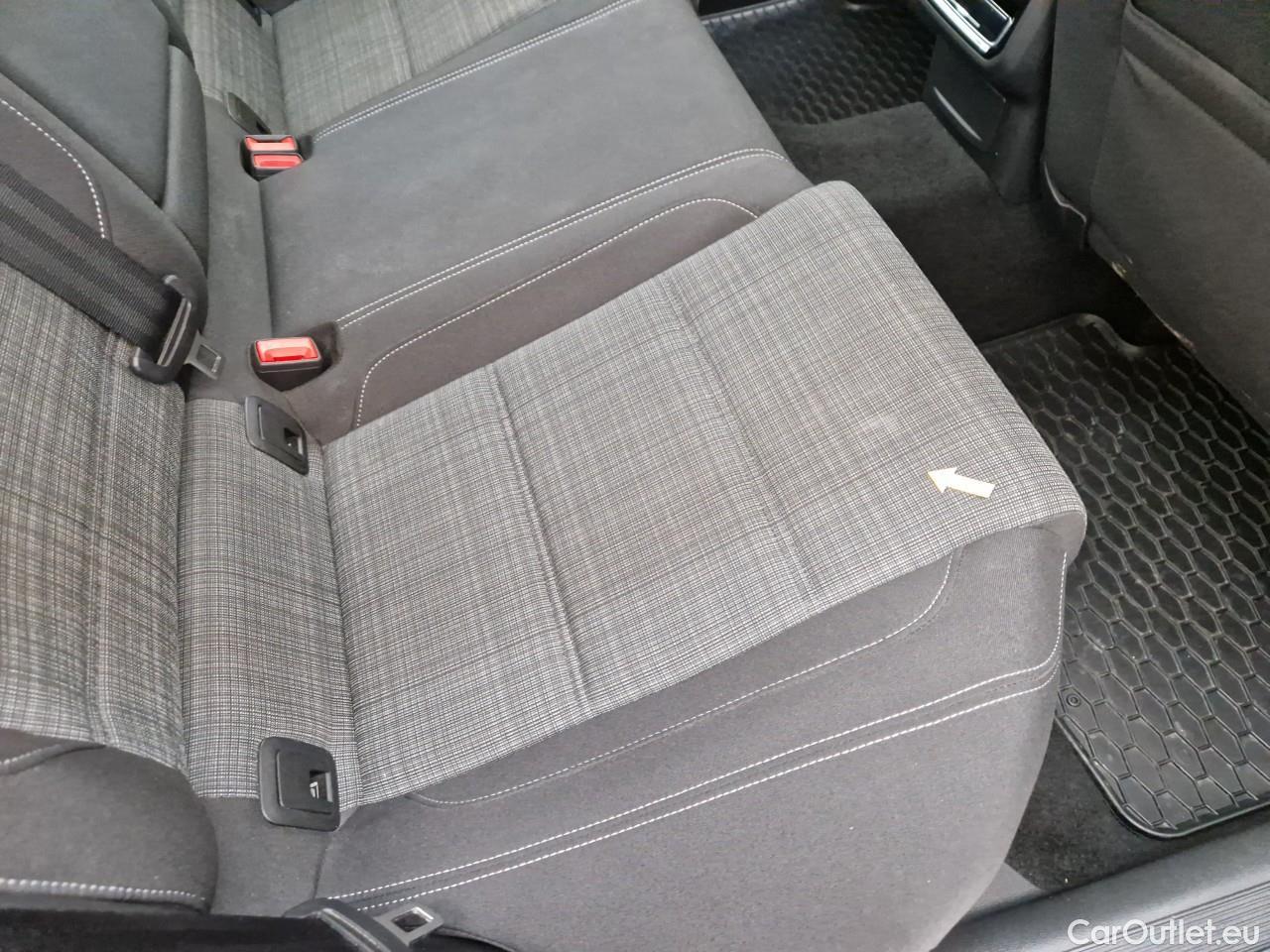  Volkswagen  Passat Comfortline 2.0 TDI DSG 150 CP #44