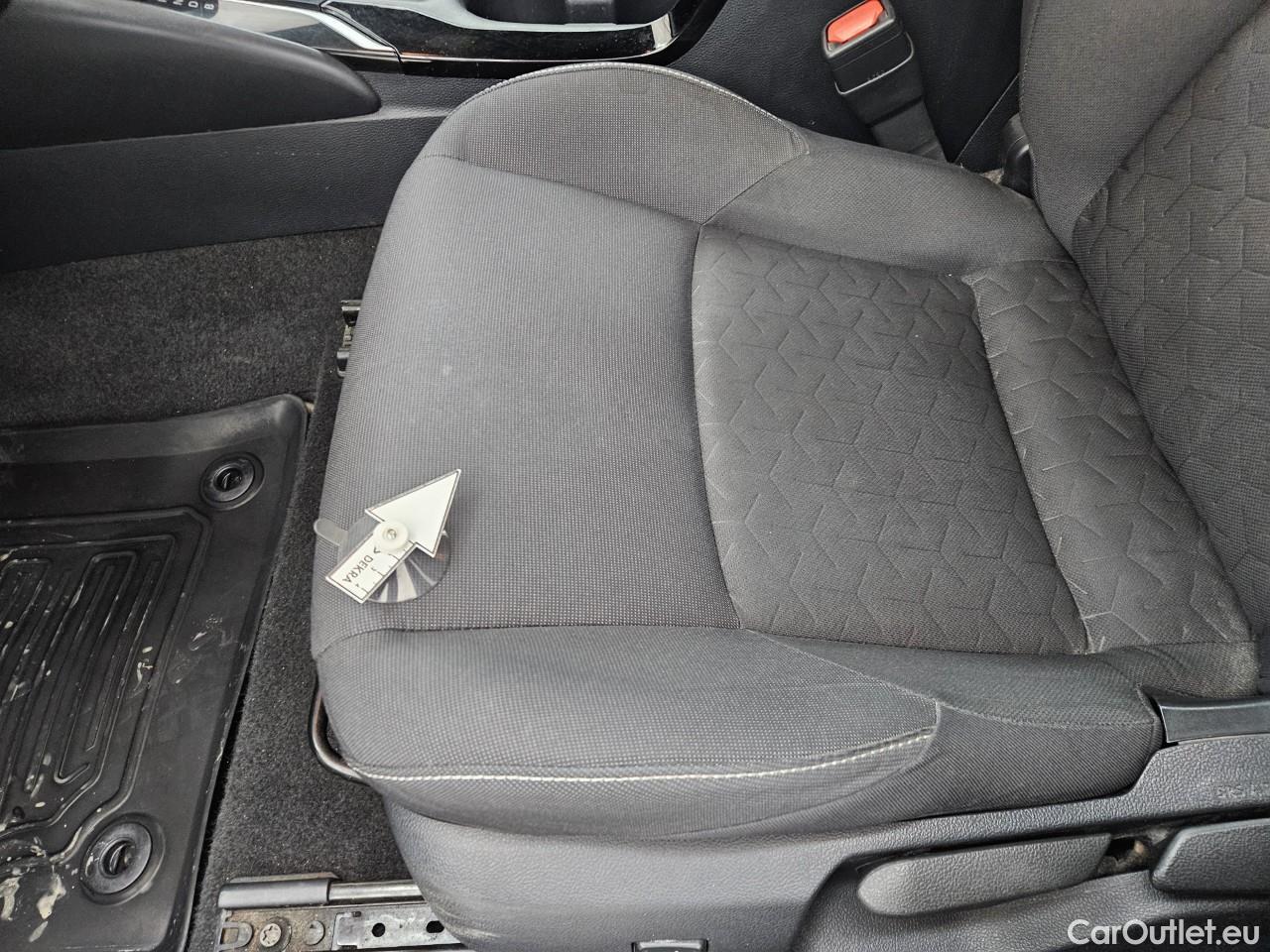  Toyota  Corolla 1.8 Hybrid Dynamic HSD TS E-CVT #45