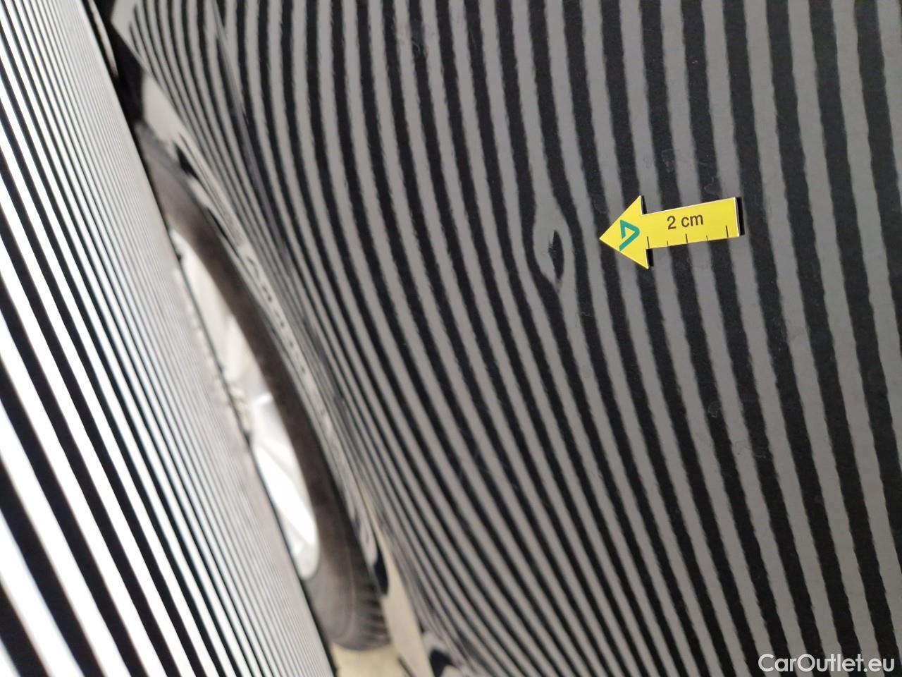  Volkswagen  Passat Comfortline 2.0 TDI DSG 150 CP #19