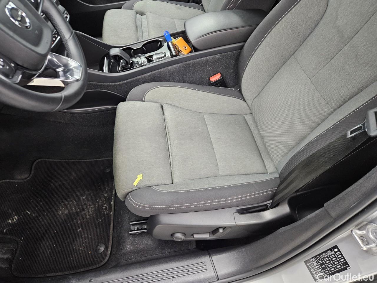  Volvo  XC 40 1.5 T5 PHEV Plus Dark Recharge DCT #12