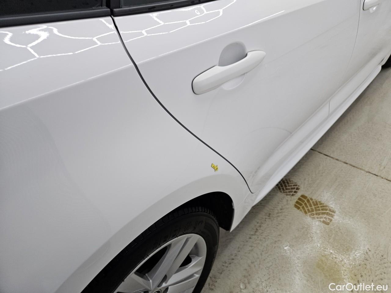  Toyota  Corolla 1.8 Hybrid Dynamic HSD TS E-CVT #25