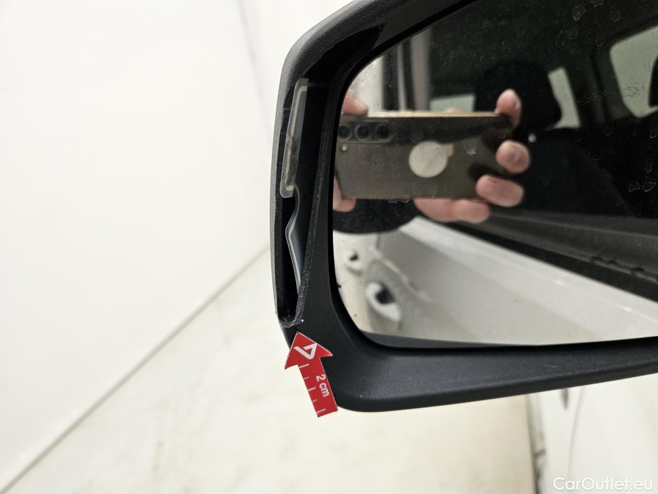  Volkswagen  Caddy  2.0 TDI 75 kW #5