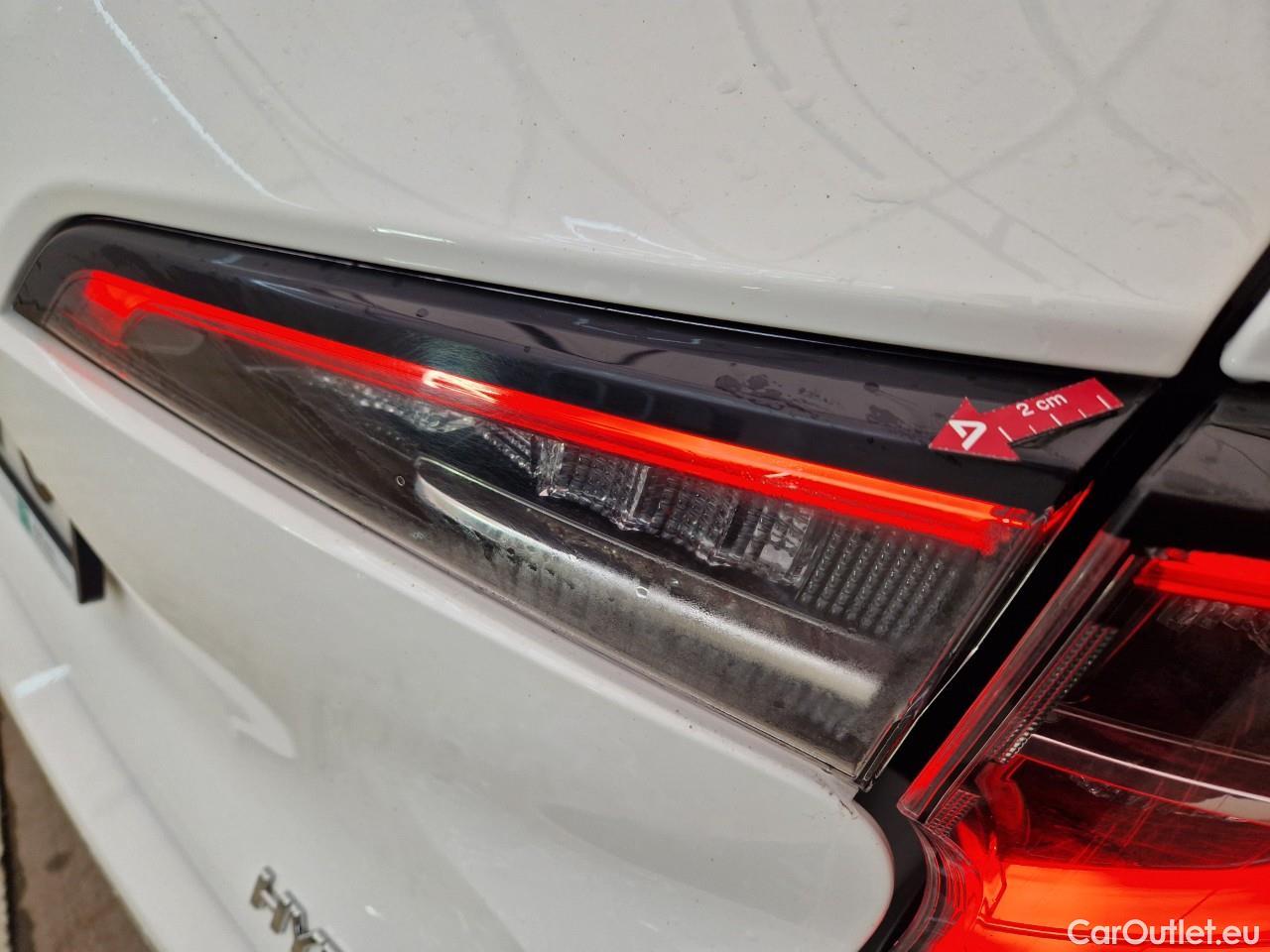  Toyota  Corolla 1.8 Hybrid Dynamic HSD TS E-CVT #25