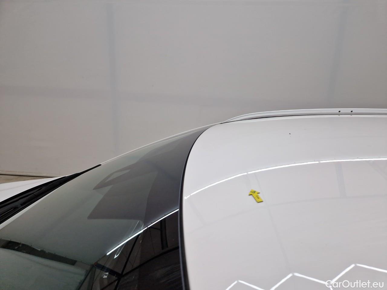  Toyota  Corolla 1.8 Hybrid Dynamic HSD TS E-CVT #18