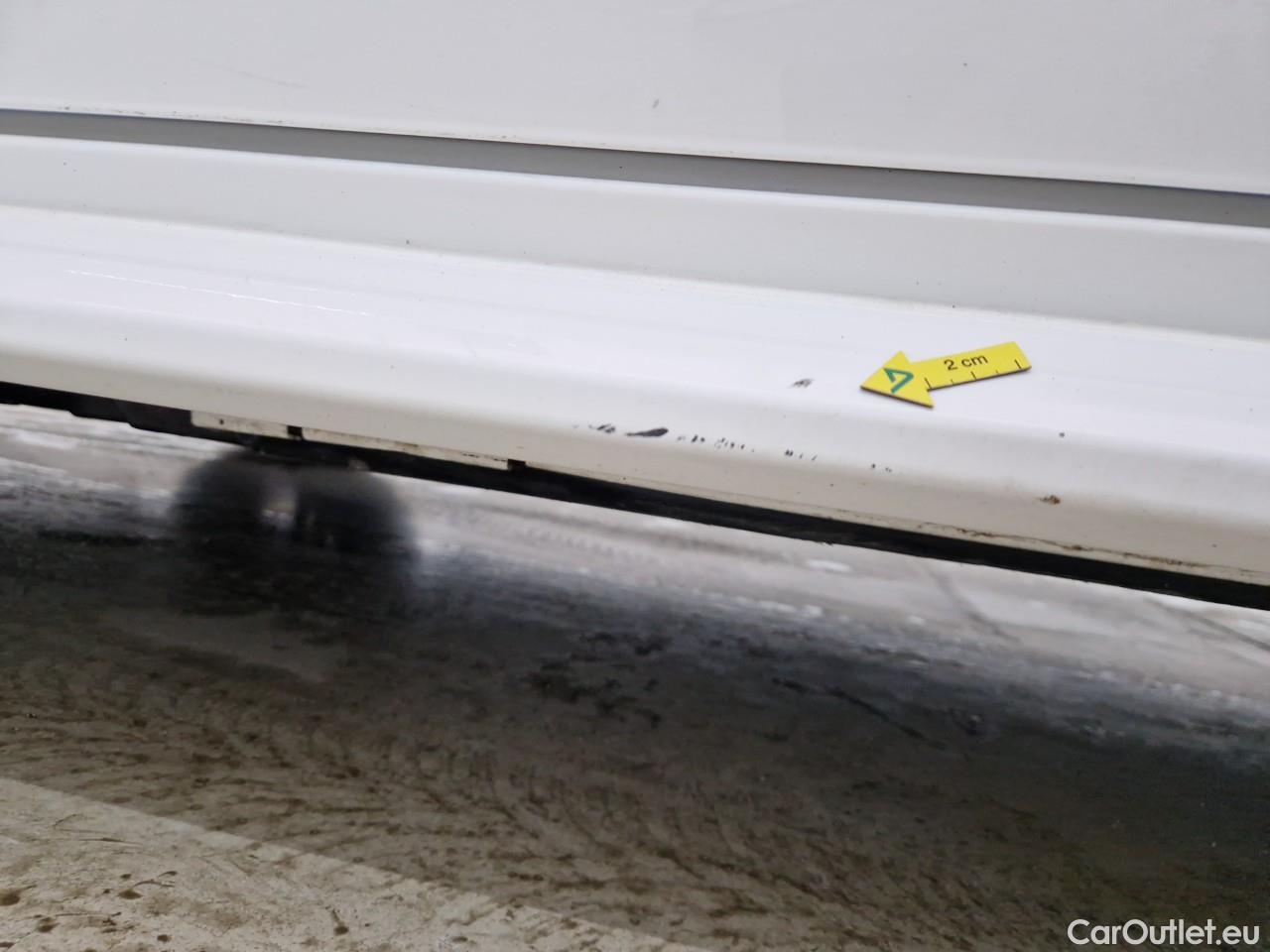  Toyota  Corolla 1.8 Hybrid Dynamic HSD TS E-CVT #3